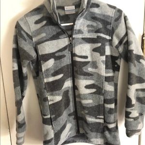 Columbia fleece zip-up Jacket in boys Medium 10/12